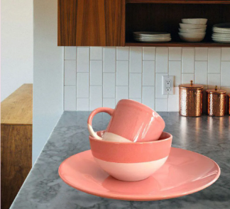 Vajilla de 16 piezas blanco y rosa