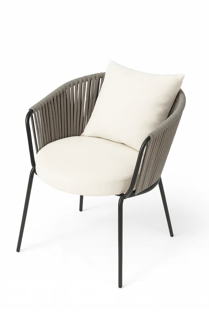 Silla  Calidez y Estilo Sofisticado para tu Sala