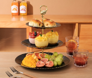 Platos para pastel línea oro negro - 7.5"